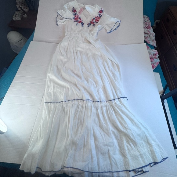 Flying Tomato Embroidered White Maxi Dress | Boho Cottagecore Floral Midi/Maxi - Picture 6 of 11